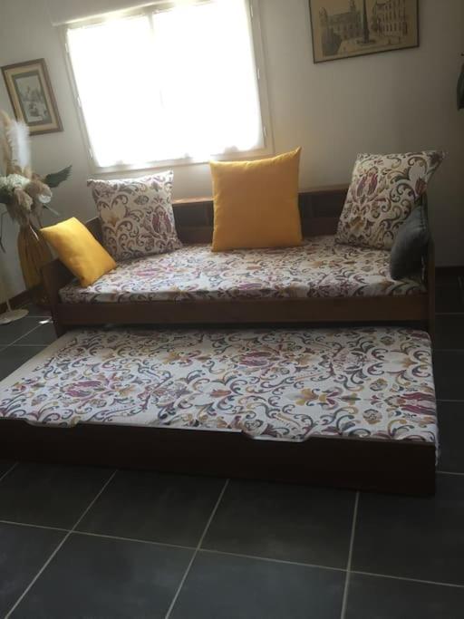 Logement Insolite Au Coeur D'Une Ecurie Αρλ Εξωτερικό φωτογραφία